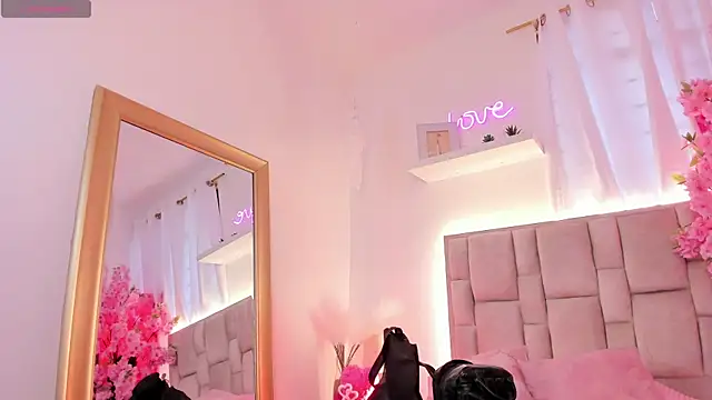 Violeta_Velvet_ live