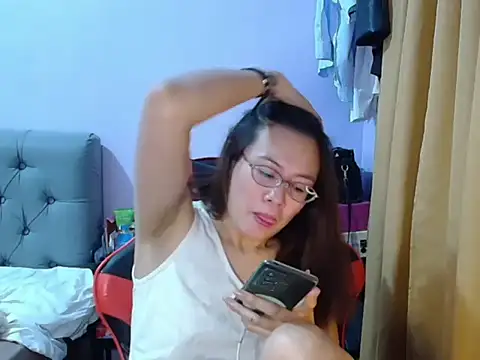 crizzybel live