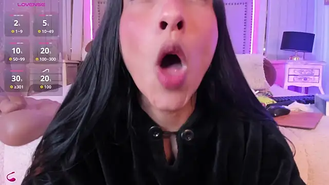lya__brown live