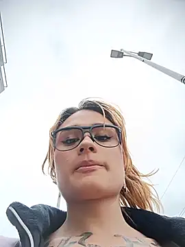Lilit_doll live