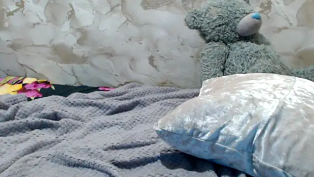 Lily_secret live