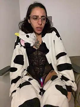 Poison_Ivy_29 live