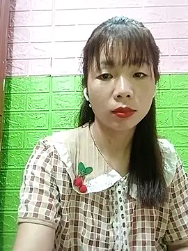 AmyLinee01 live