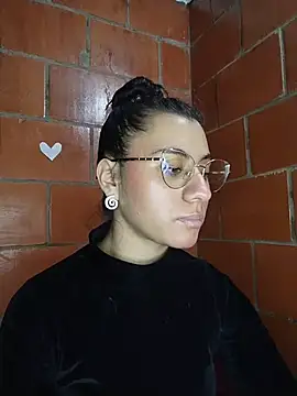 Amanda_x1 live