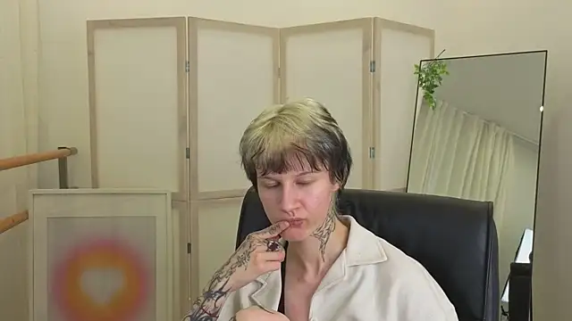 Senpai_Sins live
