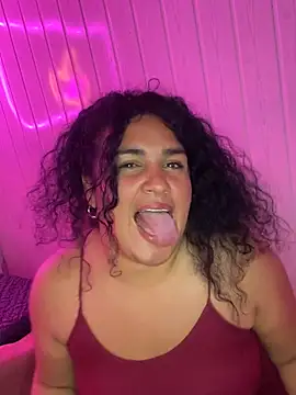 Taylor_Boobs2 live