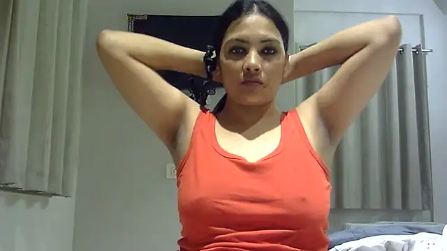 tripti2 live