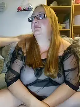 Luscious-LucyXX live