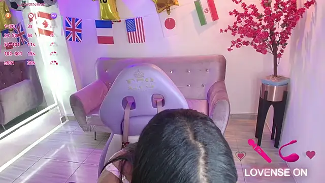 Sophie_clay live