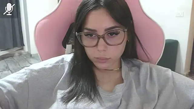 LovelyJulliette live