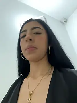 Mirandaa_Rogers live