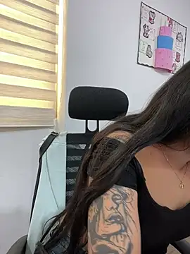 Alyha_cortes_ live