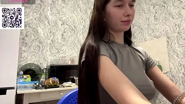 HinaDesire live