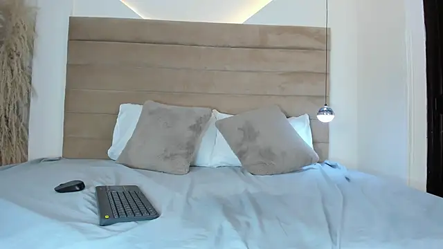 AteneaSweety live