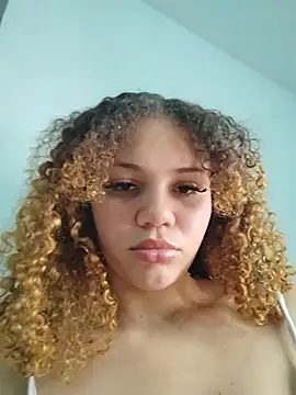 RoouseSiren live