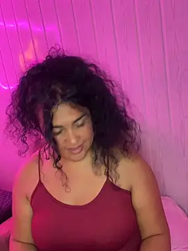 Taylor_Boobs2 live