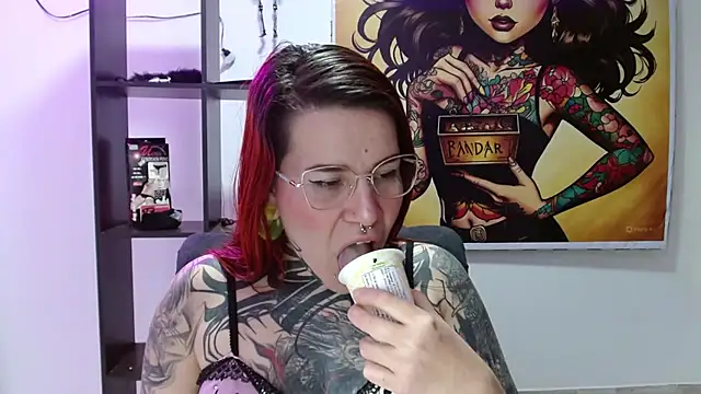 Pandora_9666 live