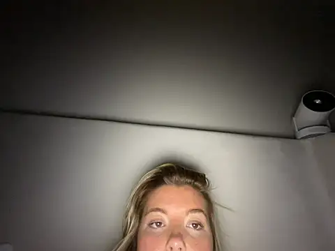 bustybabe742 live