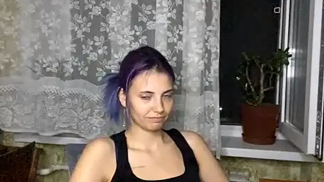 Helen18glo live