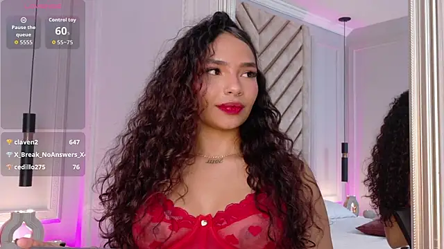 Scarlett-Banner live
