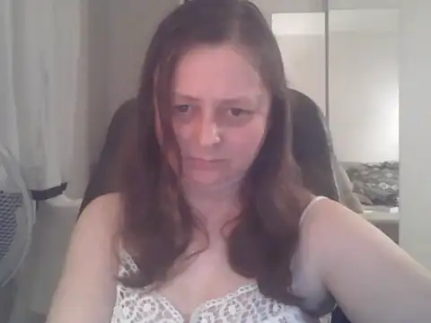 TaylorLovely live