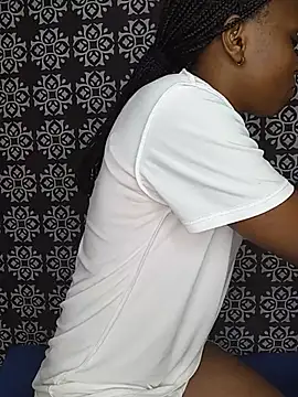 Nasty_shawrie live