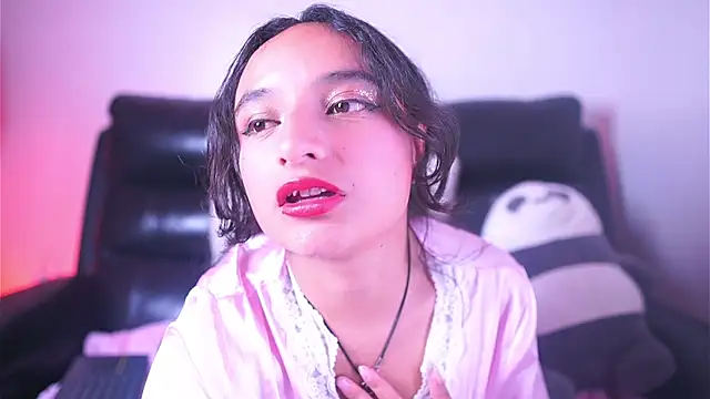 _emily_jonexs live