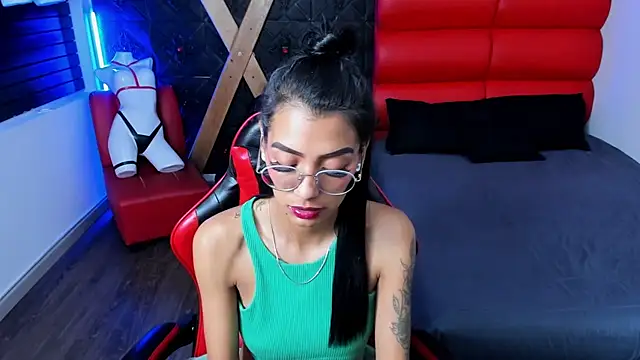 KarlaSlutSkinny__ live