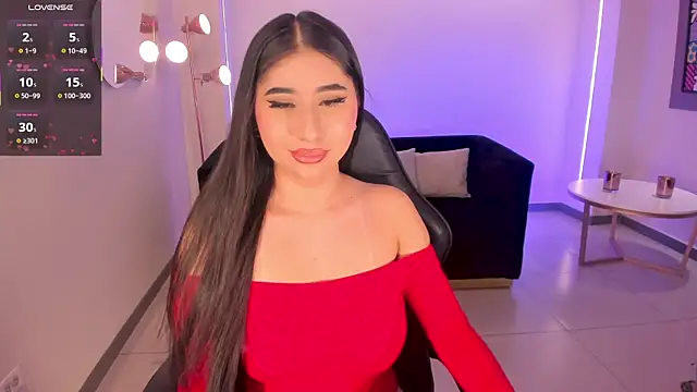 MayaMoretti_ live