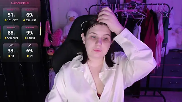 AmyVibess live