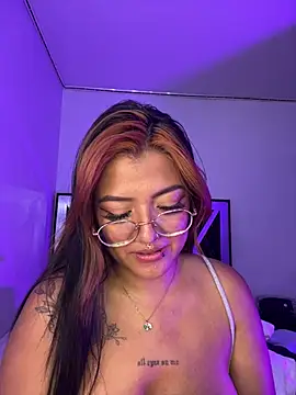 Abbyqueen23_ live