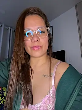 Pretty__Milf live