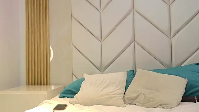 Samantha_Hans live