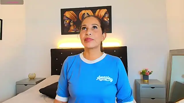 Shanon_mature live