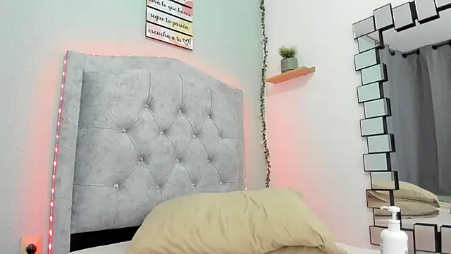 SHARONBLAKE2 live