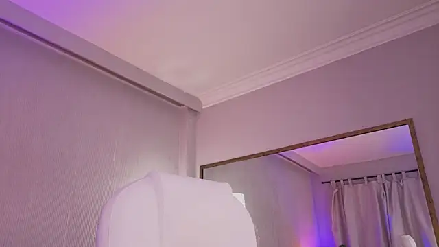 Stephany_Harlot live