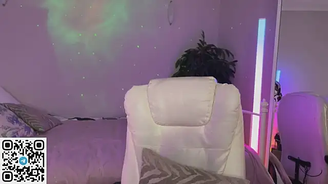 _Vikky_Moon_ live