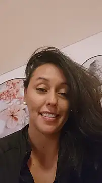SaharaGarcia__ live