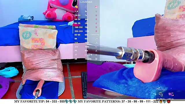 AriannaLewiis live