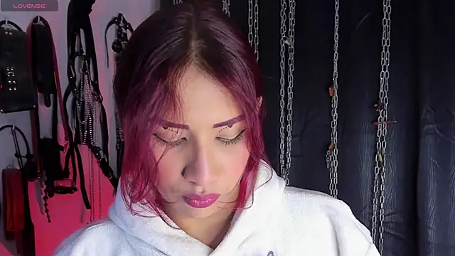 charrlotte_quinn live