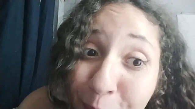 FeliciaFeluri live