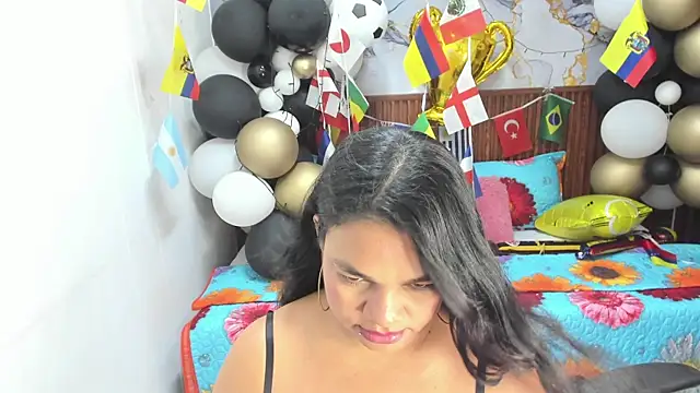 Cloe_35 live