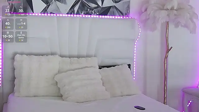 SzilviaLauren live