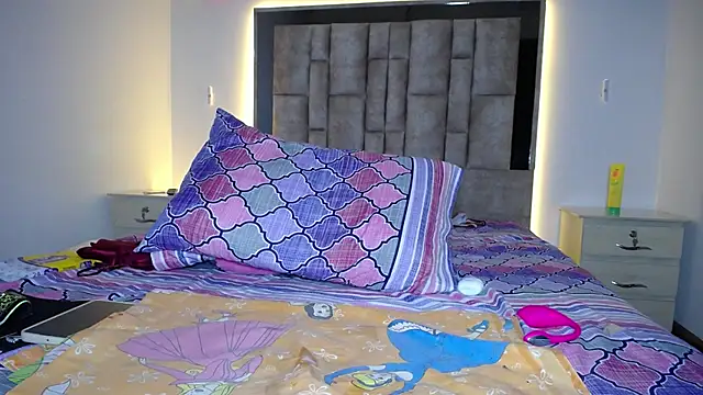 tiffany__pink live