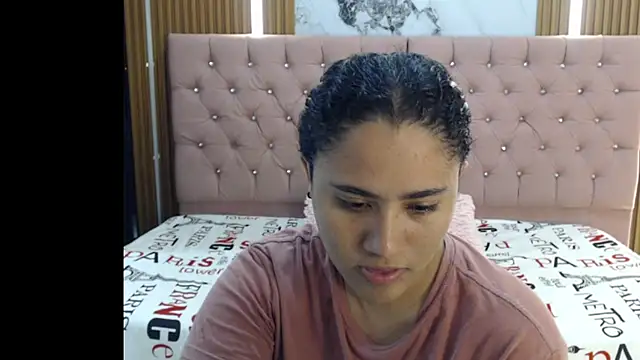 vicky_wel live