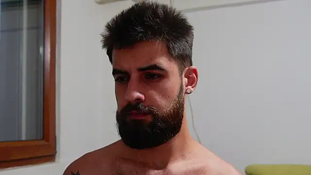 HairyRobxxx live