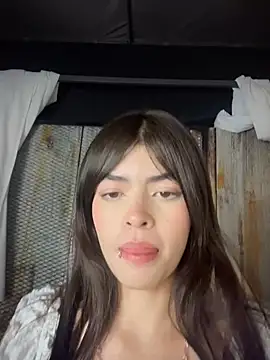 CuteLilAngelXXX live