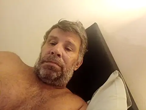 stud2512 live