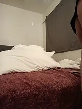 himNIGuys live
