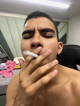 Sebastian_Vega live